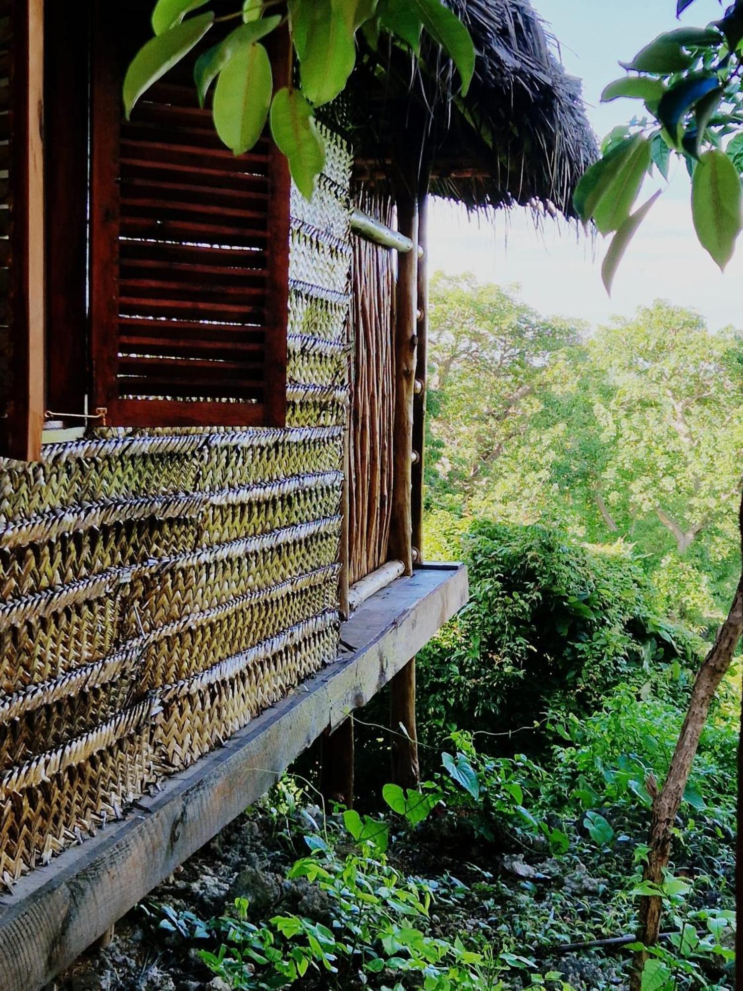 Monkey Mountain Lodge Mtende Екстериор снимка